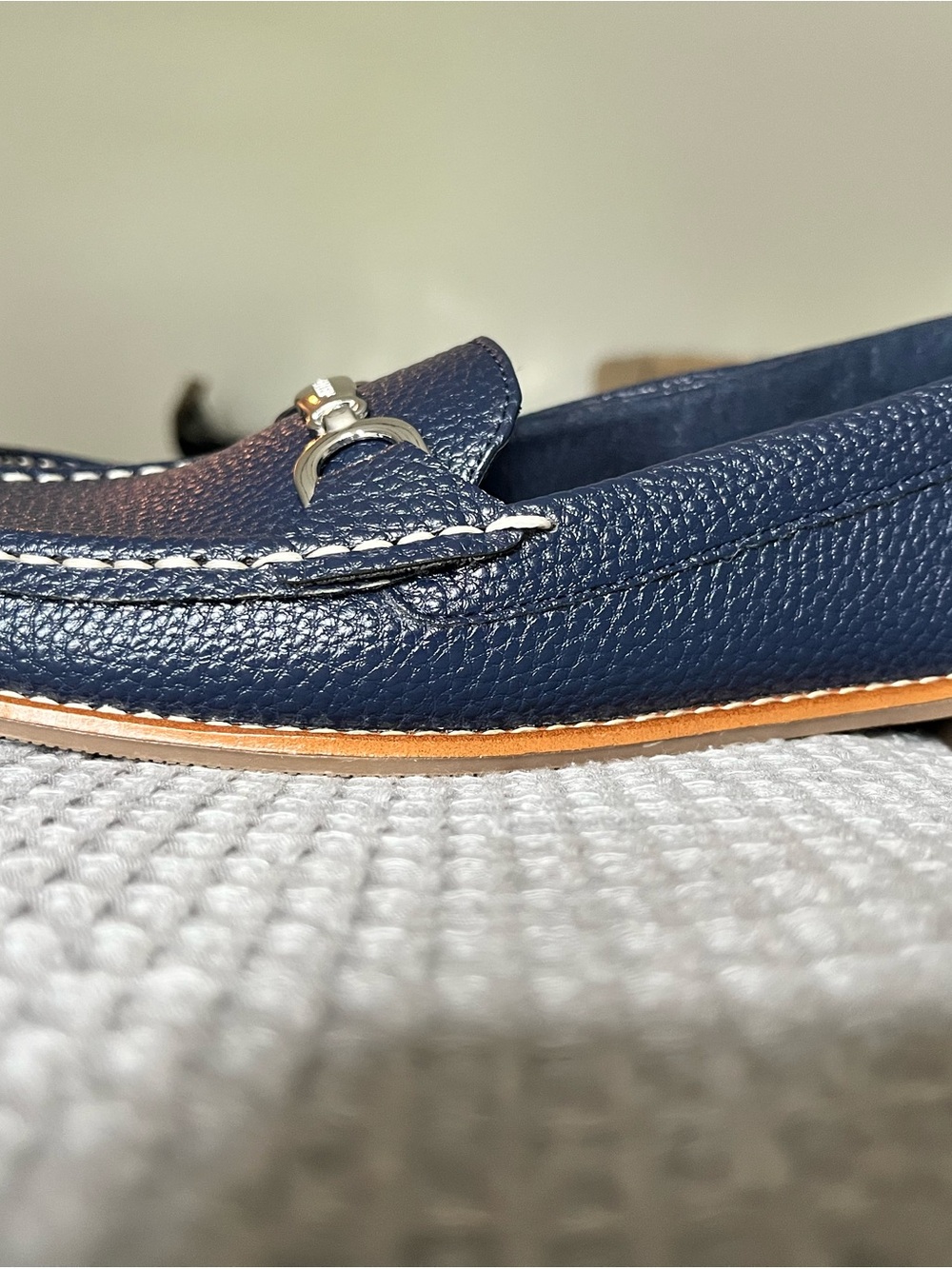 Anne Klein Women's Navy Leather Loafers - The Closet Staple! - Picture 5 of 6